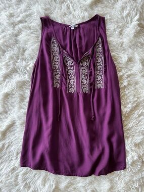 📦LAST CHANCE DONATING📦 Sonoma | Embroidered Tank Top